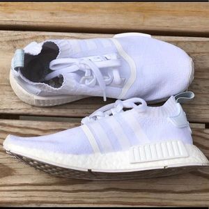 Adidas NMDR2’s women’s size 7